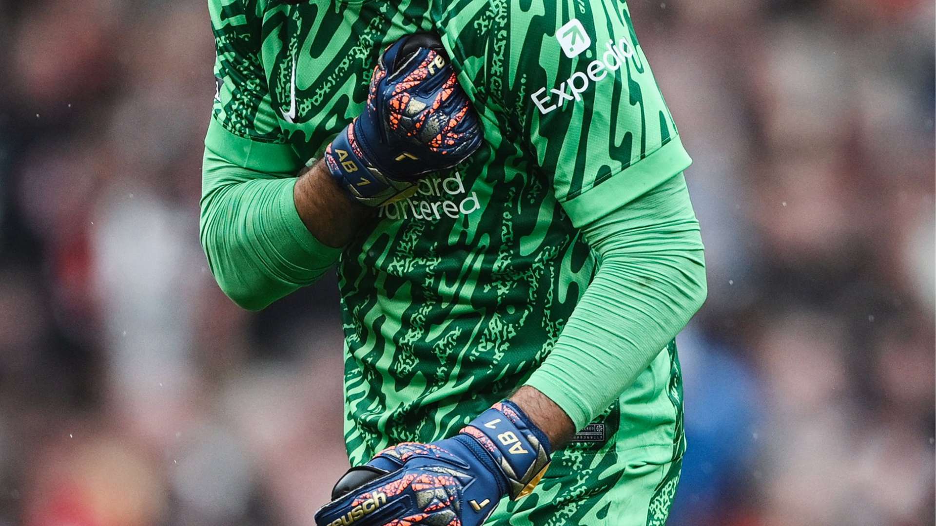 了一张以凯 了一张以凯