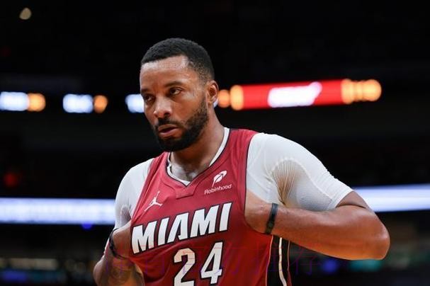 鲍威尔27+5 热火战胜太阳 鲍威尔27+5 热火战胜太阳